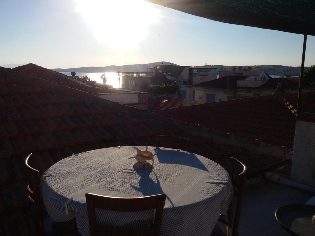 Bonjour Pension Ayvalik Exterior foto
