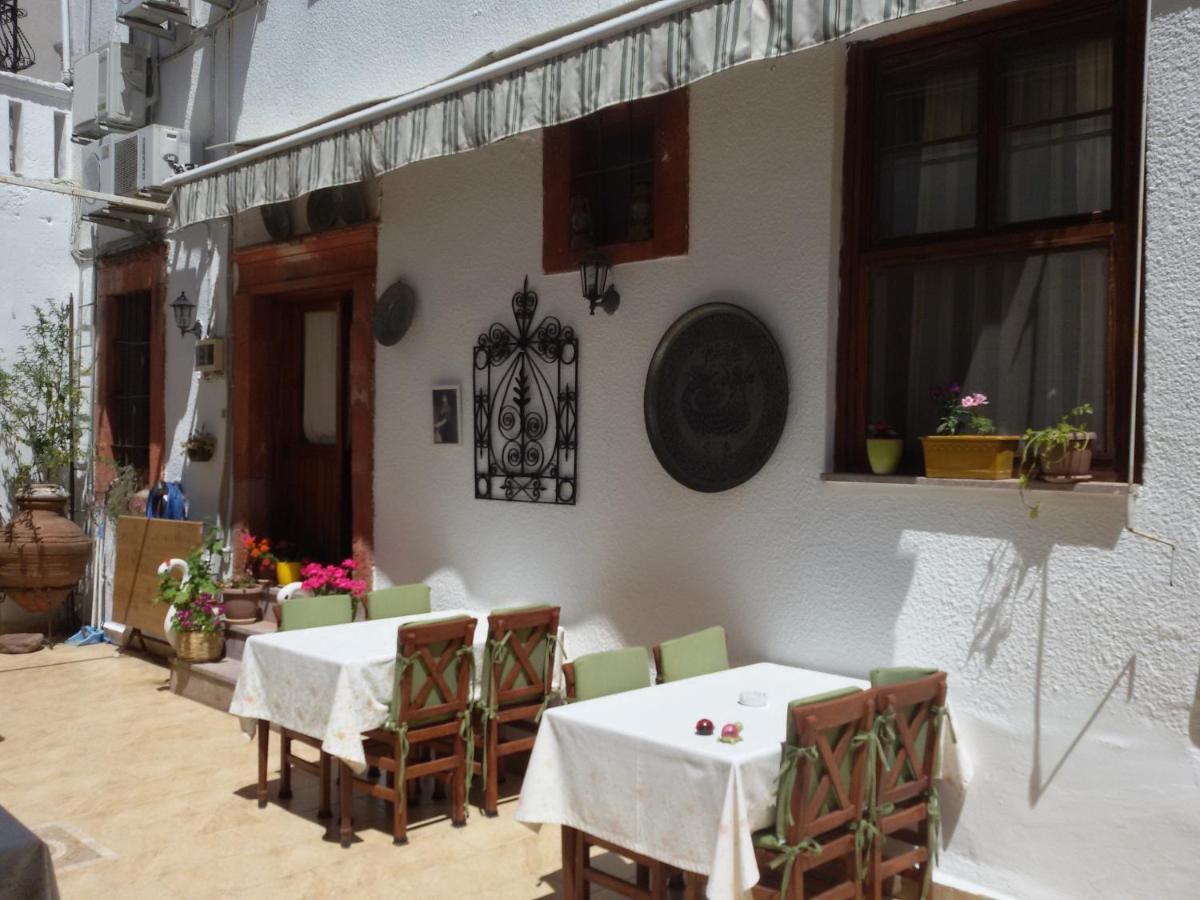 Bonjour Pension Ayvalik Exterior foto